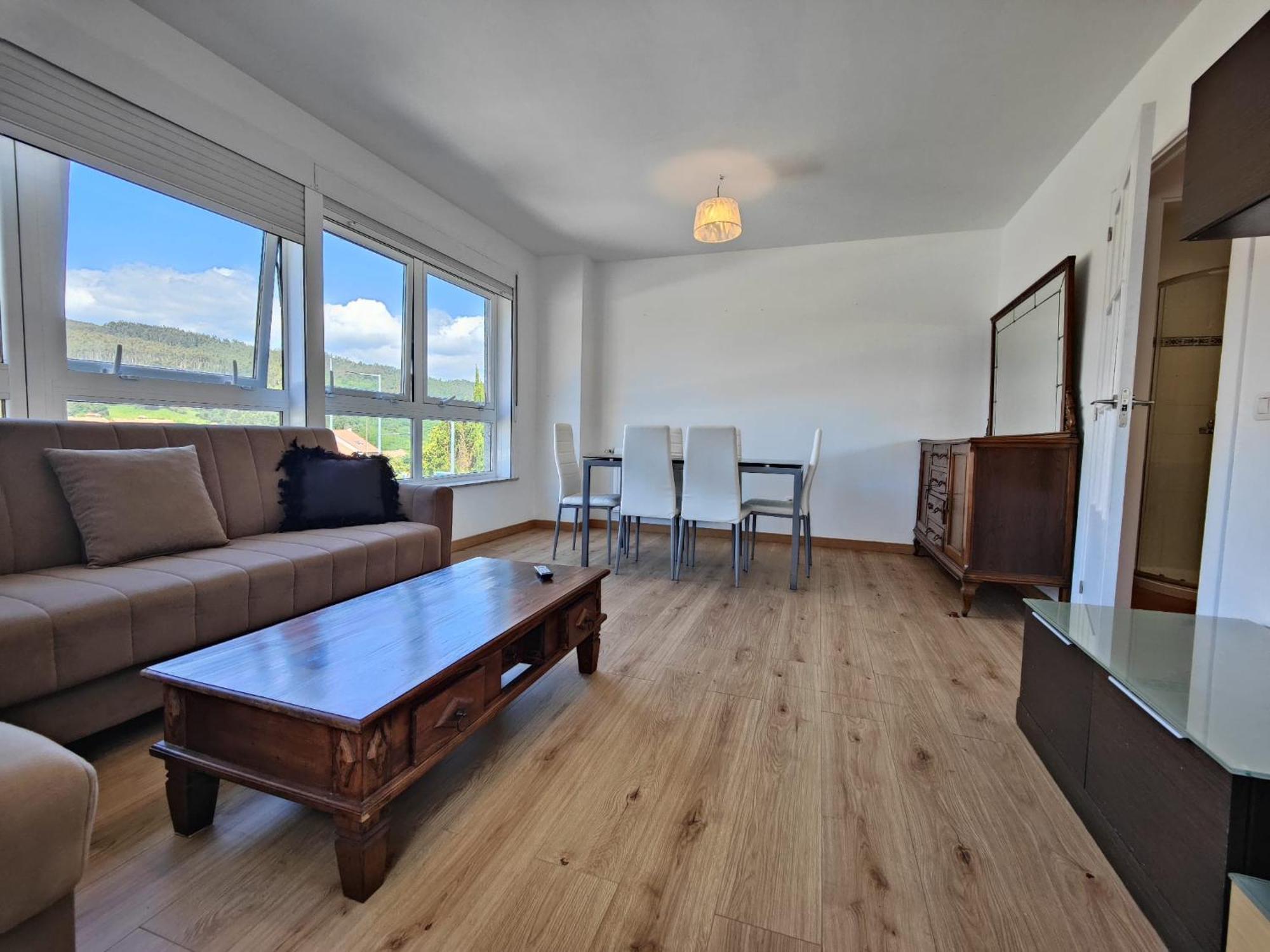 Chalet Con Wifi , Ps4 , Garaje, 5 Dormitorios, 3 Banos, Santiago De Compostela Exterior photo